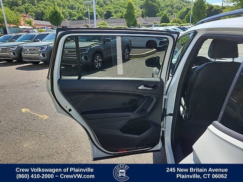 Used 2021 Volkswagen Tiguan SE R-Line AWD/4WD image 47