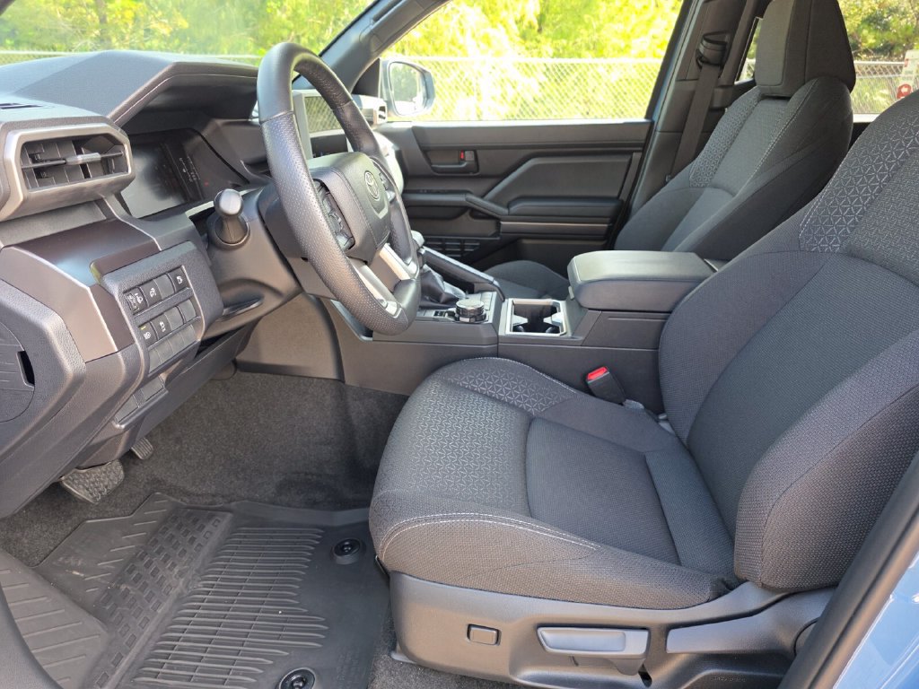 Certified 2026 Toyota 4Runner SR5 AWD/4WD image 25
