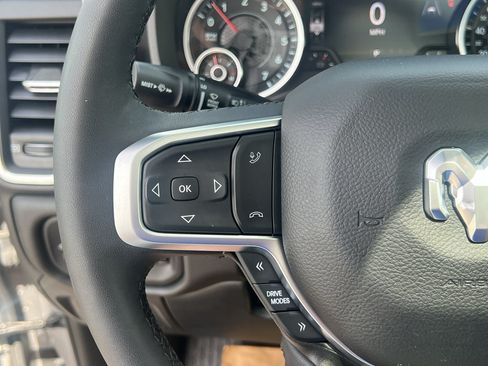 Used 2025 RAM 1500 Big Horn AWD/4WD image 28