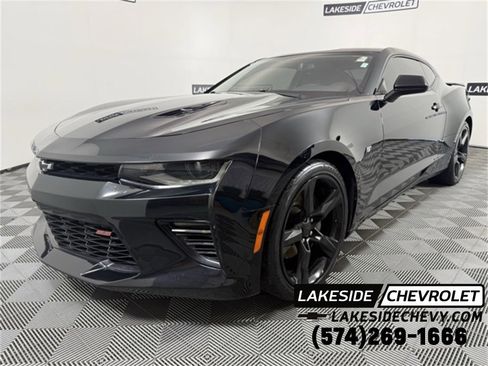 Used 2017 Chevrolet Camaro SS image 1