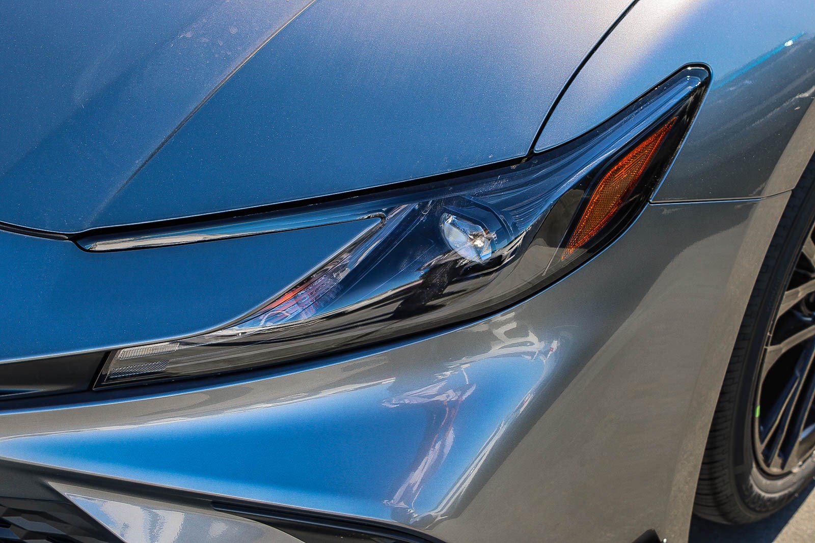 New 2026 Toyota Camry SE FWD image 5