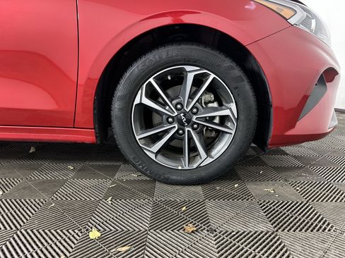 Certified 2024 Kia Forte LXS image 44