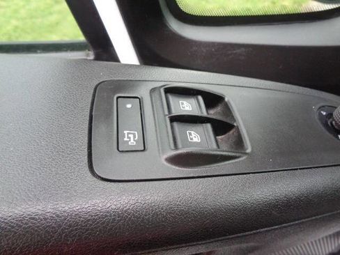 Used 2023 RAM ProMaster 2500 FWD image 12