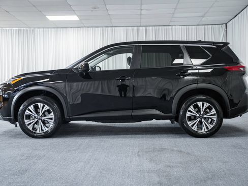 Used 2023 Nissan Rogue SV AWD/4WD image 5