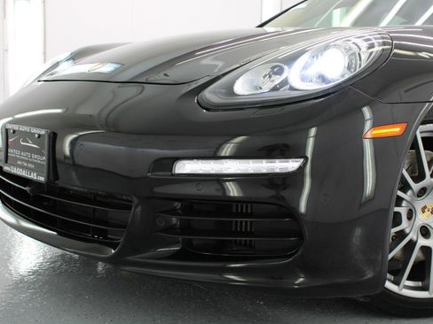 Used 2014 Porsche Panamera S image 21