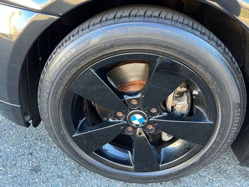 Used 2007 BMW 525xi Sedan image 26