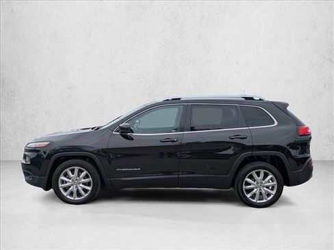 Used 2016 Jeep Cherokee Limited FWD image 9
