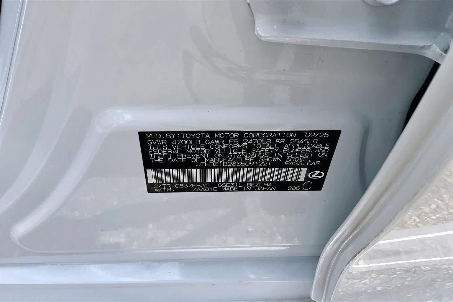 Used 2025 Lexus IS 350 F Sport w/ Accessory Package RWD image 32