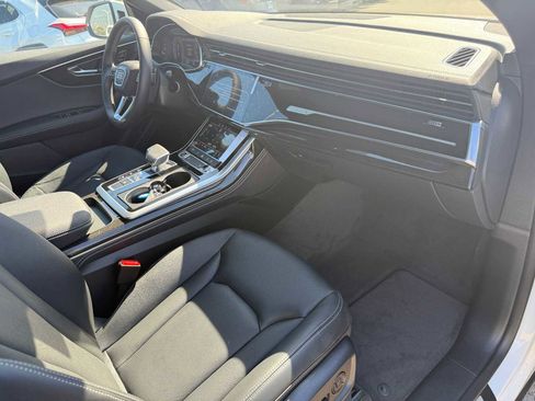 New 2025 Audi Q8 Premium Plus image 11