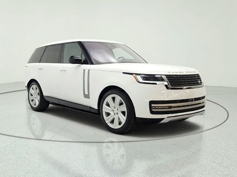 Used 2023 Land Rover Range Rover SE AWD/4WD image 3