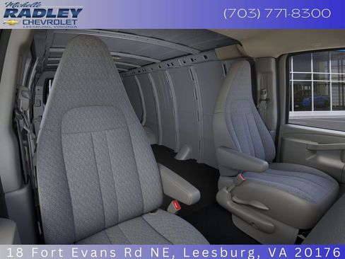 New 2025 Chevrolet Express 2500 Extended image 18