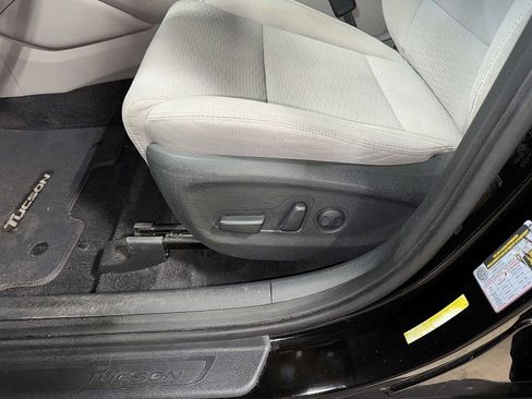 Used 2019 Hyundai Tucson Value image 23