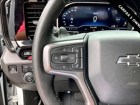 Used 2024 Chevrolet Silverado 1500 ZR2 w/ Technology Package image 12