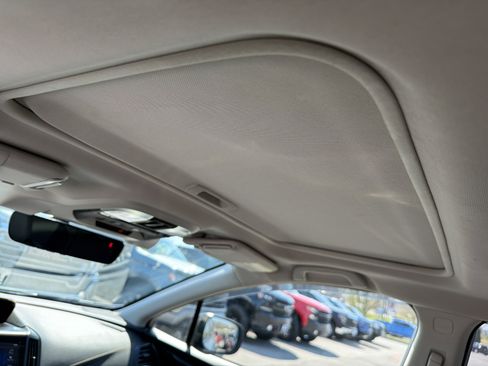 Used 2021 Subaru Crosstrek 2.5i Sport w/ Moonroof Package AWD/4WD image 14