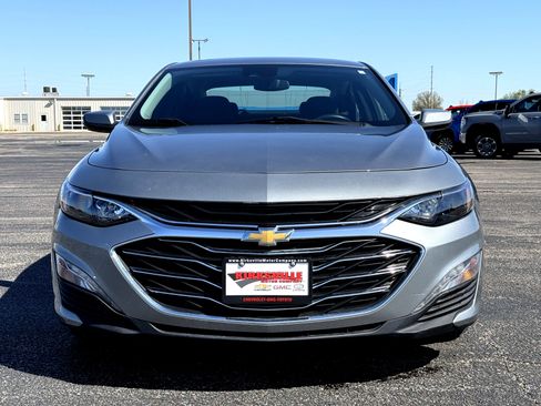 Used 2024 Chevrolet Malibu LT FWD image 8