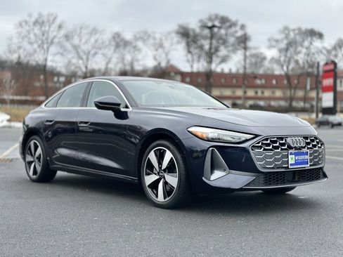 Used 2025 Audi A5 2.0T Premium w/ Convenience Package image 9