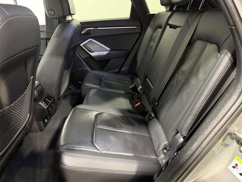 Used 2025 Audi Q3 2.0T Premium image 13