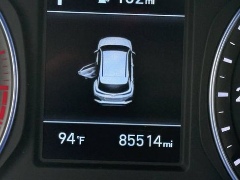 Used 2019 Hyundai Kona SE FWD image 15