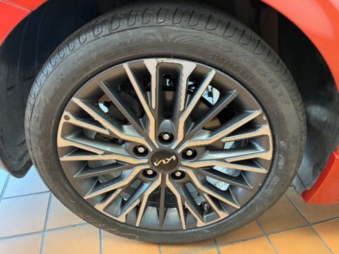 Used 2023 Kia Forte GT-Line w/ GT-Line Premium Package image 31