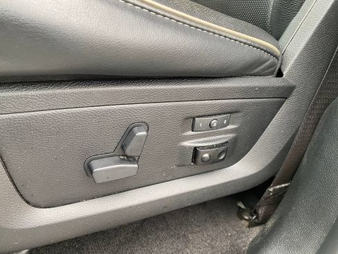 Used 2017 RAM 1500 Limited AWD/4WD image 11