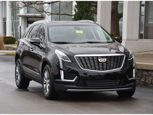 Certified 2023 Cadillac XT5 Premium Luxury image 2