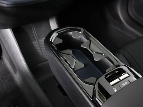 New 2026 Volvo EX30 Plus image 7