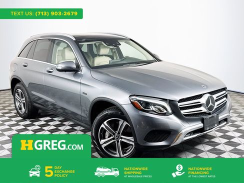Used 2019 Mercedes-Benz GLC 350e 4MATIC w/ Driver Assistance Package image 1