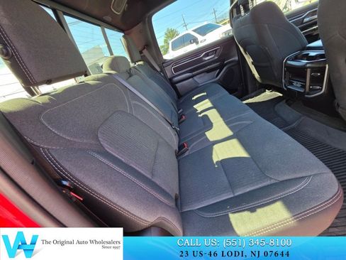 Used 2023 RAM 1500 Big Horn AWD/4WD image 18