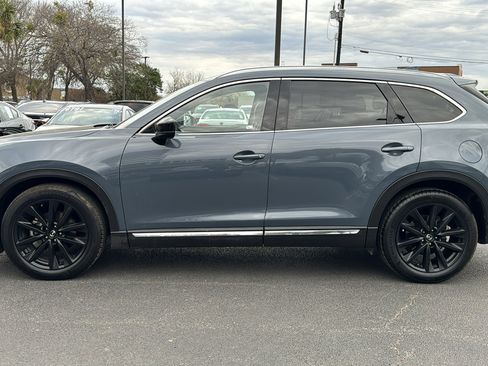 Certified 2023 MAZDA CX-9 Carbon Edition image 5