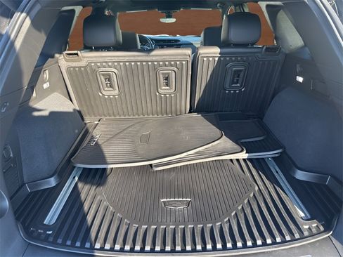 Used 2023 Cadillac XT5 Premium Luxury w/ Technology Package image 10