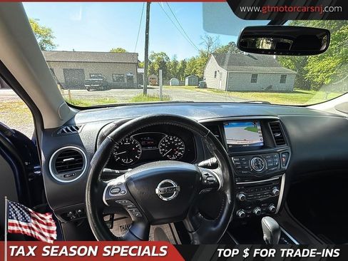 Used 2019 Nissan Pathfinder SL AWD/4WD image 23