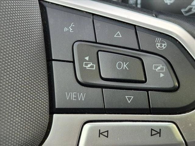Used 2024 Volkswagen Taos SE AWD/4WD image 13