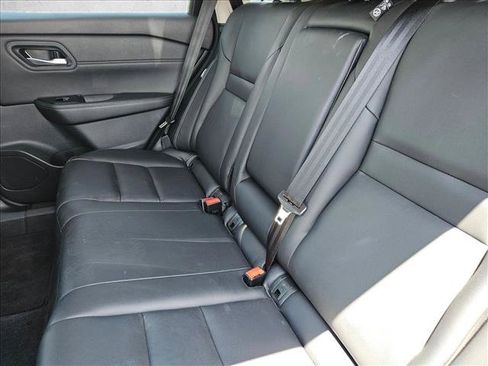 Used 2026 Nissan Rogue SL FWD image 6