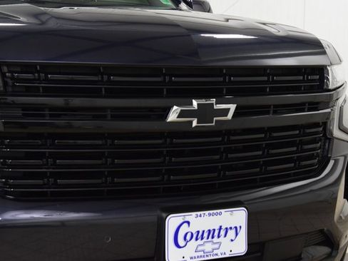 Used 2023 Chevrolet Tahoe RST image 11