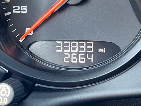 Used 2018 Porsche 718 Cayman RWD image 20