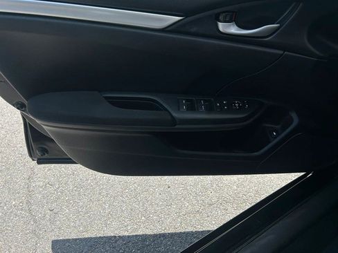 Used 2016 Honda Civic EX image 17