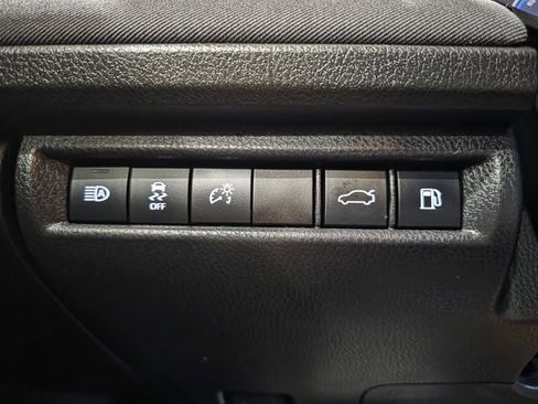 Used 2026 Toyota Camry LE FWD image 18