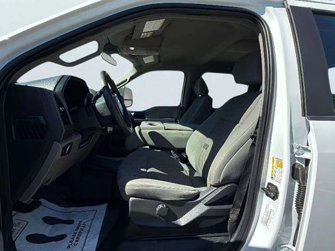 Used 2022 Ford F250 XL w/ Power Equipment Group image 19