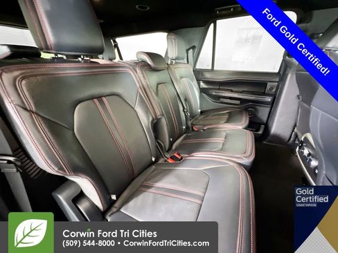 Used 2024 Ford Expedition Max Limited image 18