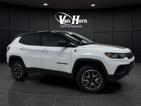 New 2026 Jeep Compass Trailhawk w/ Sun, Sound & Navigation Group image 41