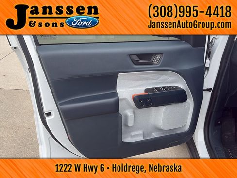 Used 2024 Ford Maverick XLT w/ Equipment Group 300A Standard image 9