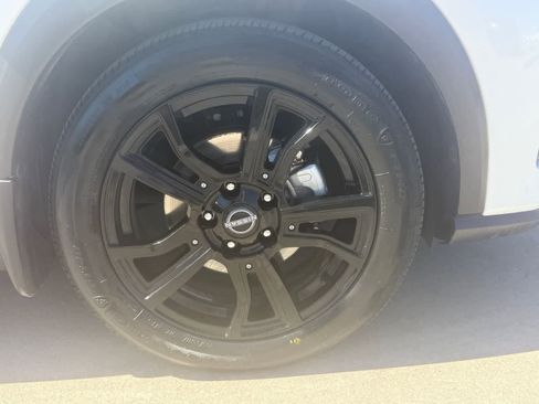 Certified 2023 Nissan Kicks SR w/ SR Premium Package image 10