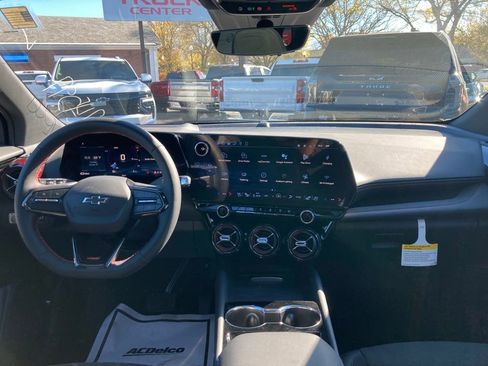 New 2026 Chevrolet Blazer EV RS AWD/4WD image 6