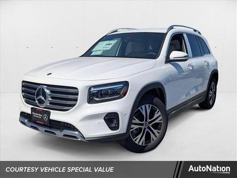 New 2025 Mercedes-Benz GLB 250 image 1