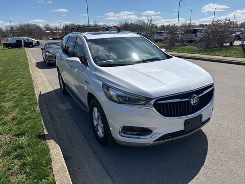 Used 2019 Buick Enclave Essence w/ LPO, Hit The Road Package image 2