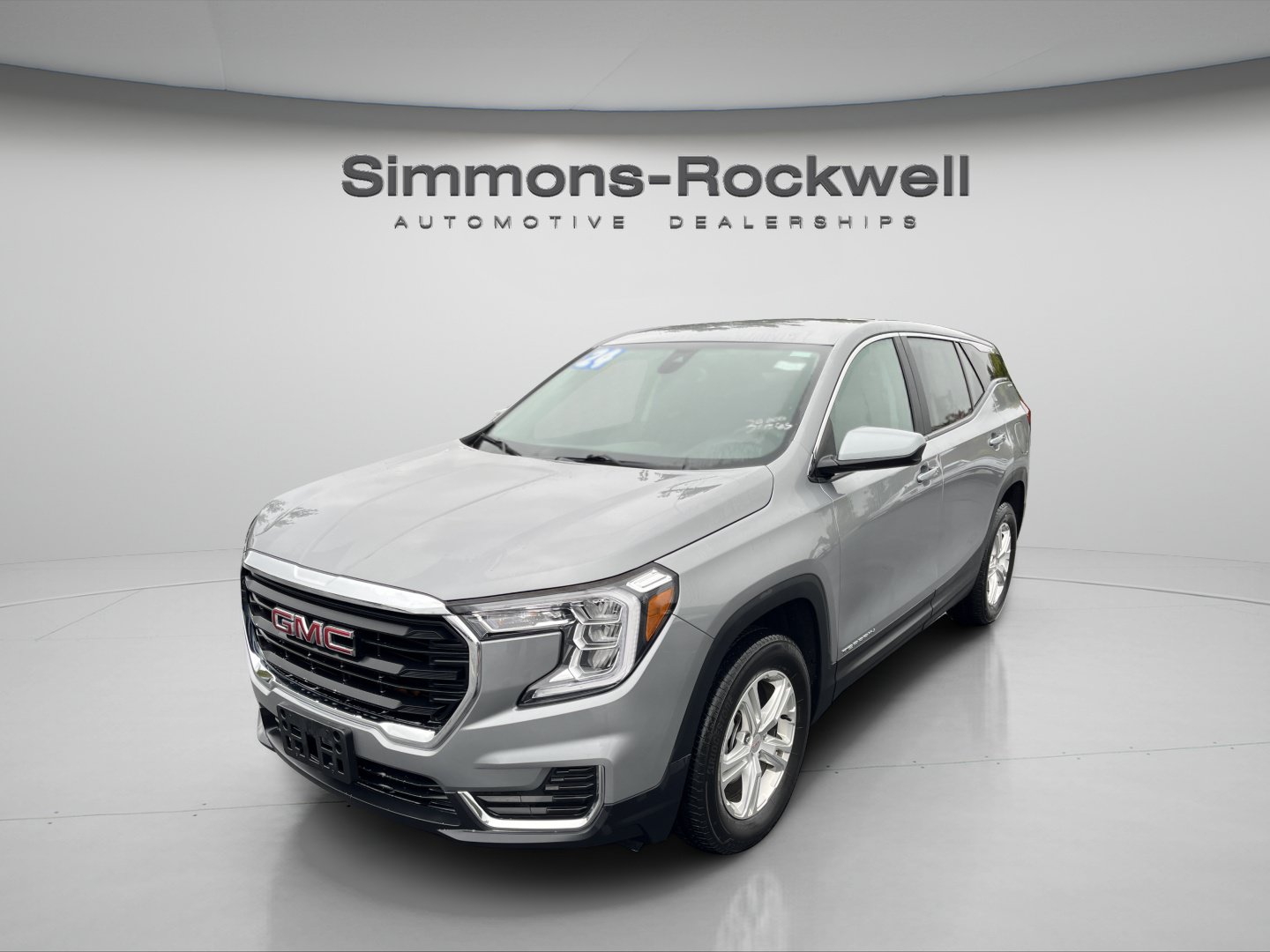 Used 2024 GMC Terrain SLE AWD/4WD image 1