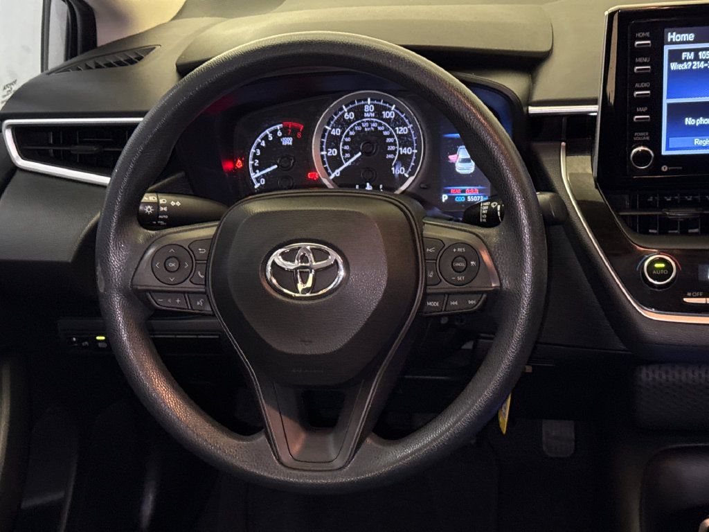 Used 2021 Toyota Corolla LE FWD image 13