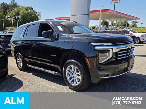 Used 2025 Chevrolet Tahoe LT AWD/4WD image 19