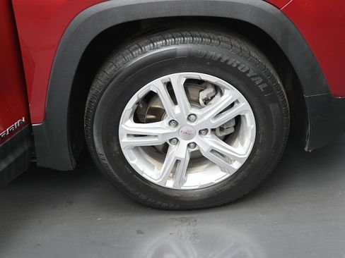 Used 2020 GMC Terrain SLE w/ Driver Convenience Package FWD image 31