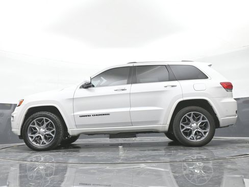 Used 2020 Jeep Grand Cherokee Overland AWD/4WD image 44